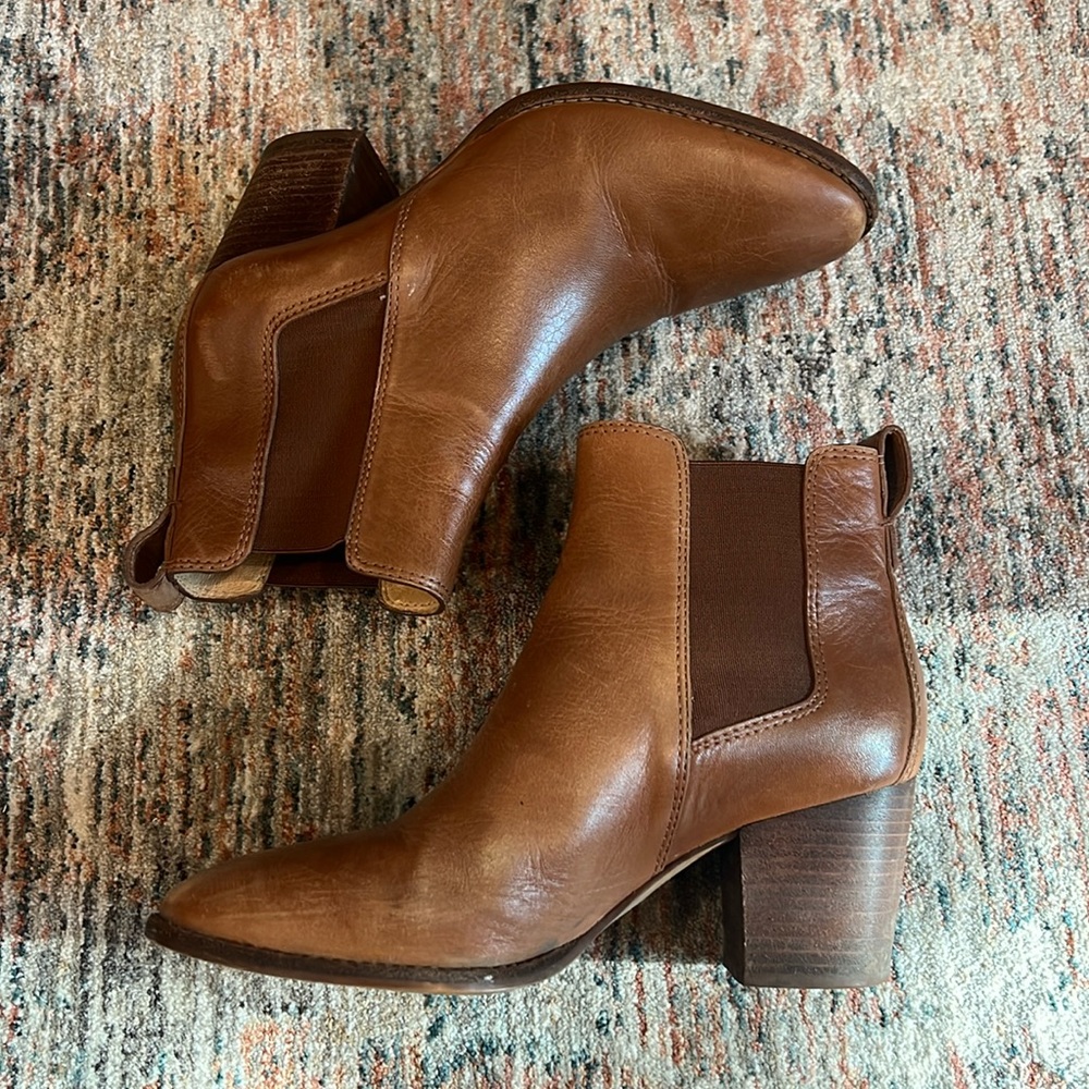 Madewell Chelsea Leather Boots